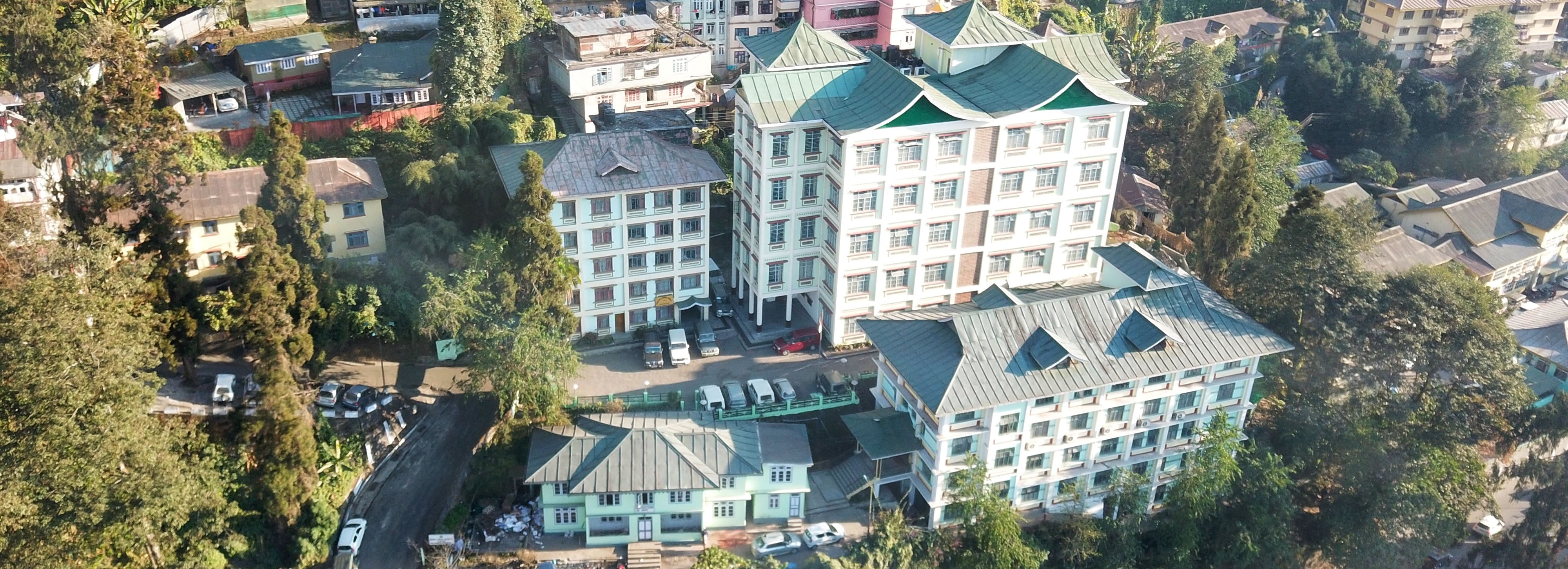 Appeal Under Motor Vehicle Act After Expiry Of Limitation Can Be Condoned Upon Proof Of “Sufficient Cause” For Delay: Sikkim High Court Appeal Under Motor Vehicle Act After Expiry Of Limitation Can Be Condoned Upon Proof Of “Sufficient Cause” For Delay: Sikkim High Court
